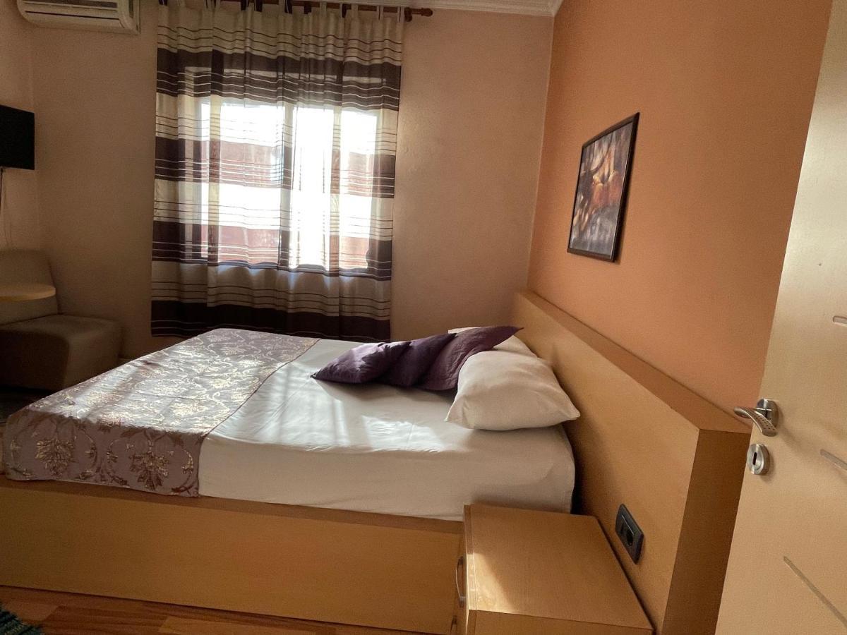 Algo Hotell Tiranë